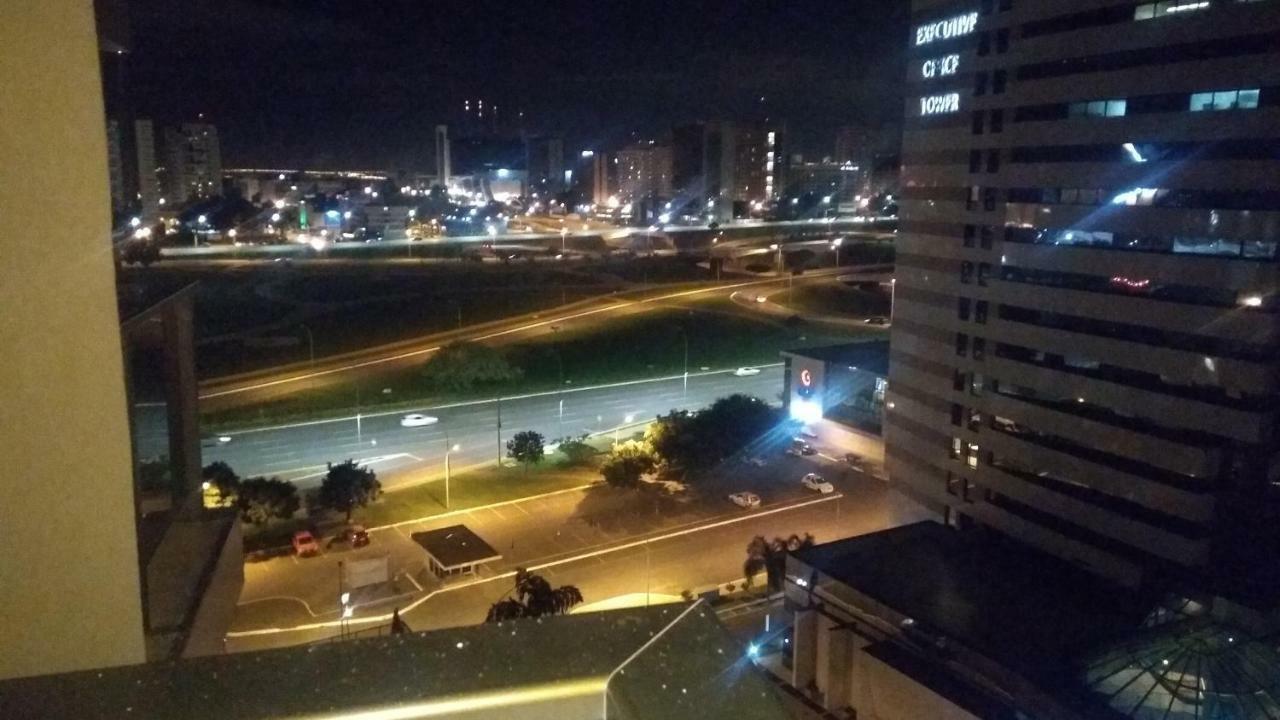 Barreto Apart-Hotel Kubit Brasilia Bagian luar foto